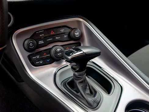 Used 2022 Dodge Challenger R/T Scat Pack RWD image 21