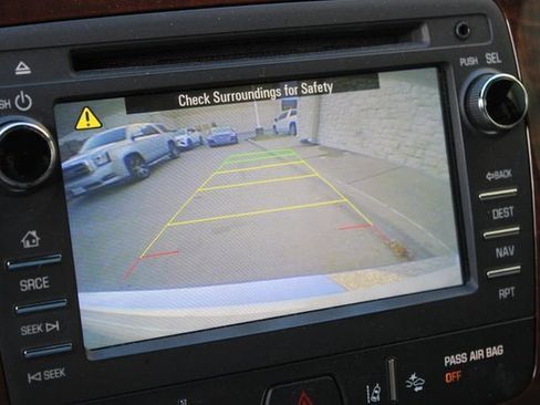 Used 2016 Buick Enclave Leather w/ Enclave Tuscan Edition image 9