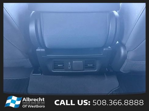 Used 2025 Chevrolet Silverado 2500 LT w/ Convenience Package AWD/4WD image 24