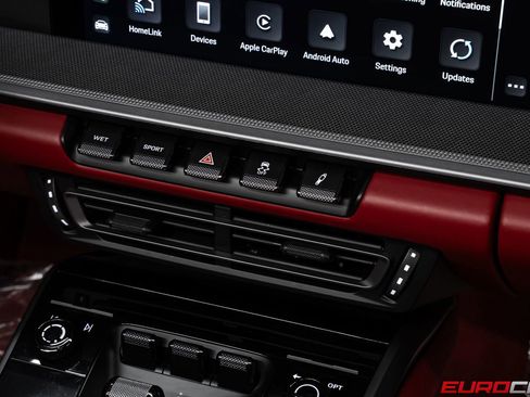 Used 2022 Porsche 911 Carrera image 27