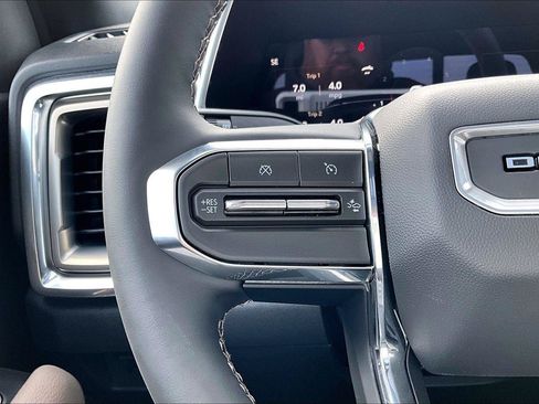 New 2026 GMC Canyon Denali AWD/4WD image 25