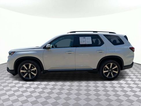 Used 2023 Honda Pilot Elite image 7