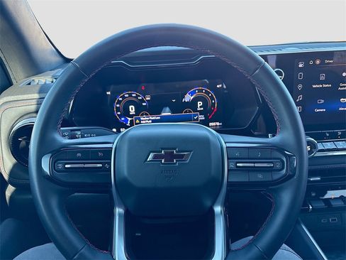 Used 2024 Chevrolet Colorado Z71 w/ Z71 Convenience Package 2 image 11