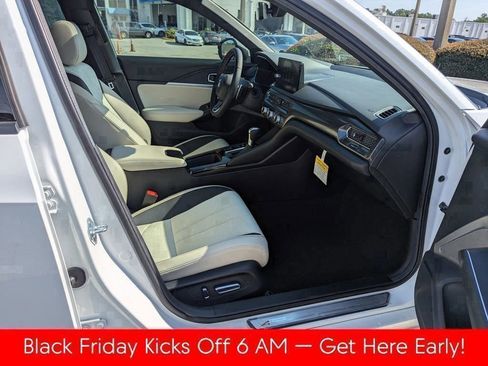 New 2025 Acura Integra A-Spec image 38