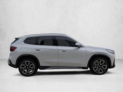Certified 2024 BMW X1 xDrive28i w/ Technology Package AWD/4WD image 4