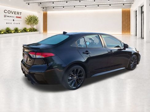 Used 2023 Toyota Corolla SE FWD image 10