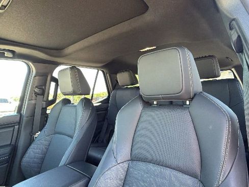 Certified 2025 Toyota 4Runner TRD Off-Road Premium w/ Tow Technology Package image 22