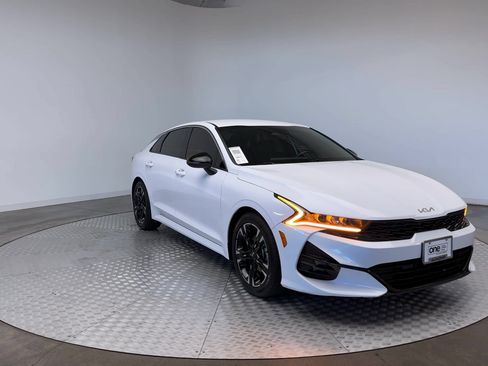 Used 2022 Kia K5 GT-Line AWD/4WD image 2