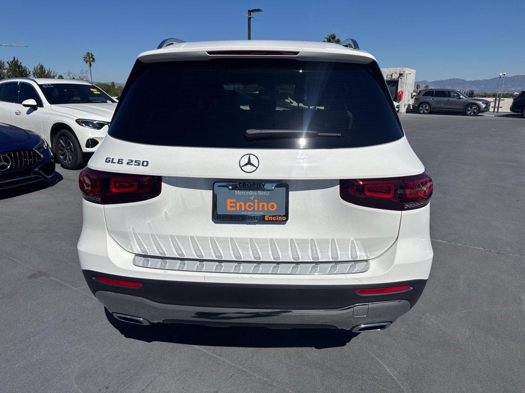 Used 2023 Mercedes-Benz GLB 250 image 6