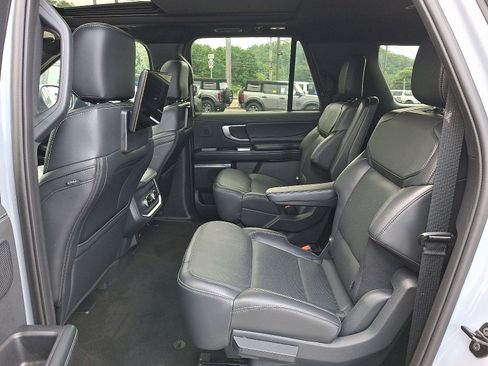 Used 2026 Ford Expedition Max Platinum w/ Stealth Performance Package AWD/4WD image 10