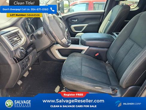 Used 2017 Nissan Titan SV AWD/4WD image 9