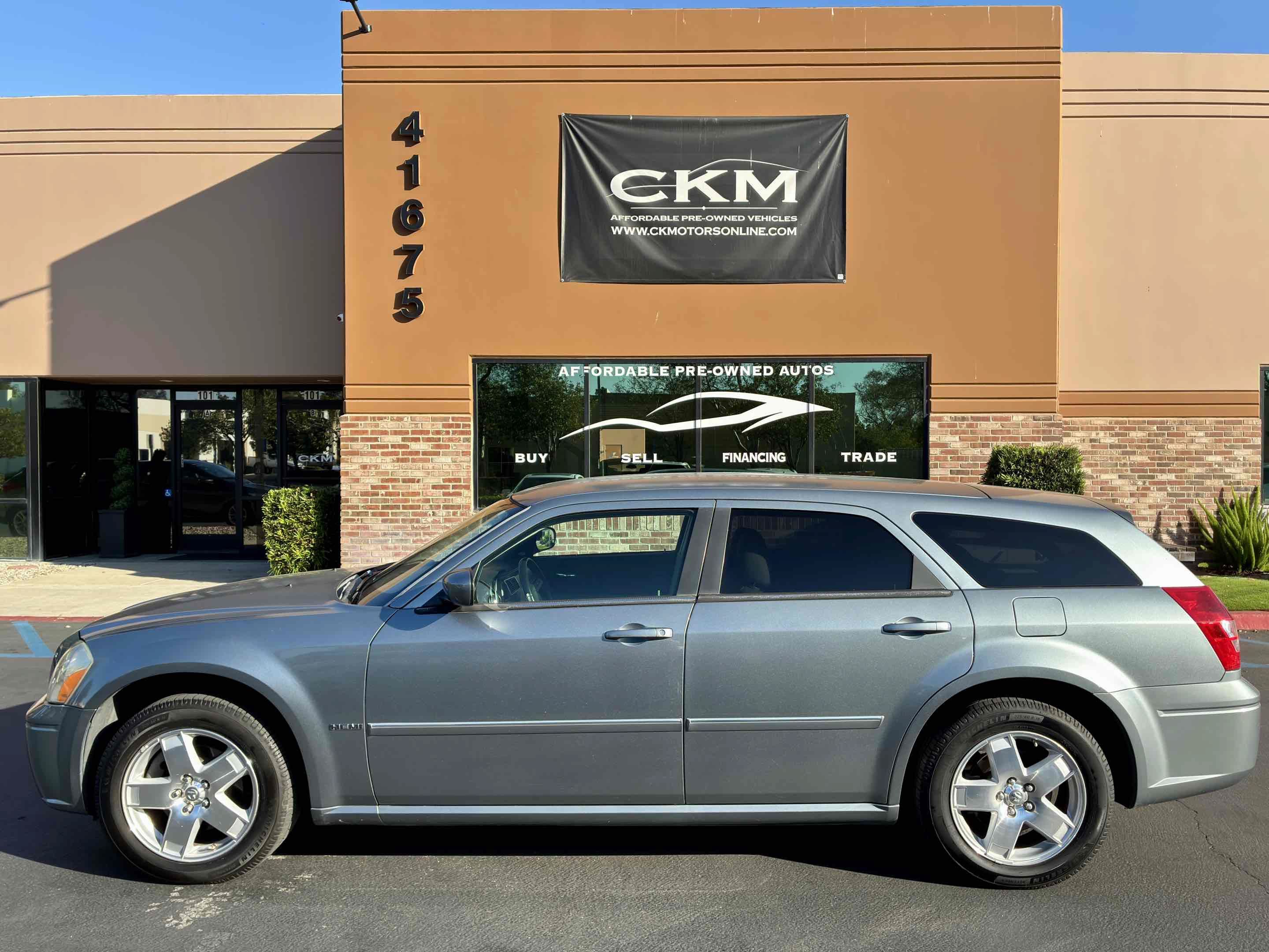 Used 2006 Dodge Magnum R/T w/ Convenience Group II AWD/4WD image 3