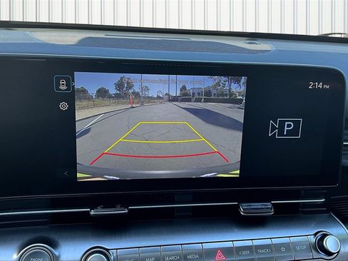 Used 2024 Hyundai Kona SEL image 10