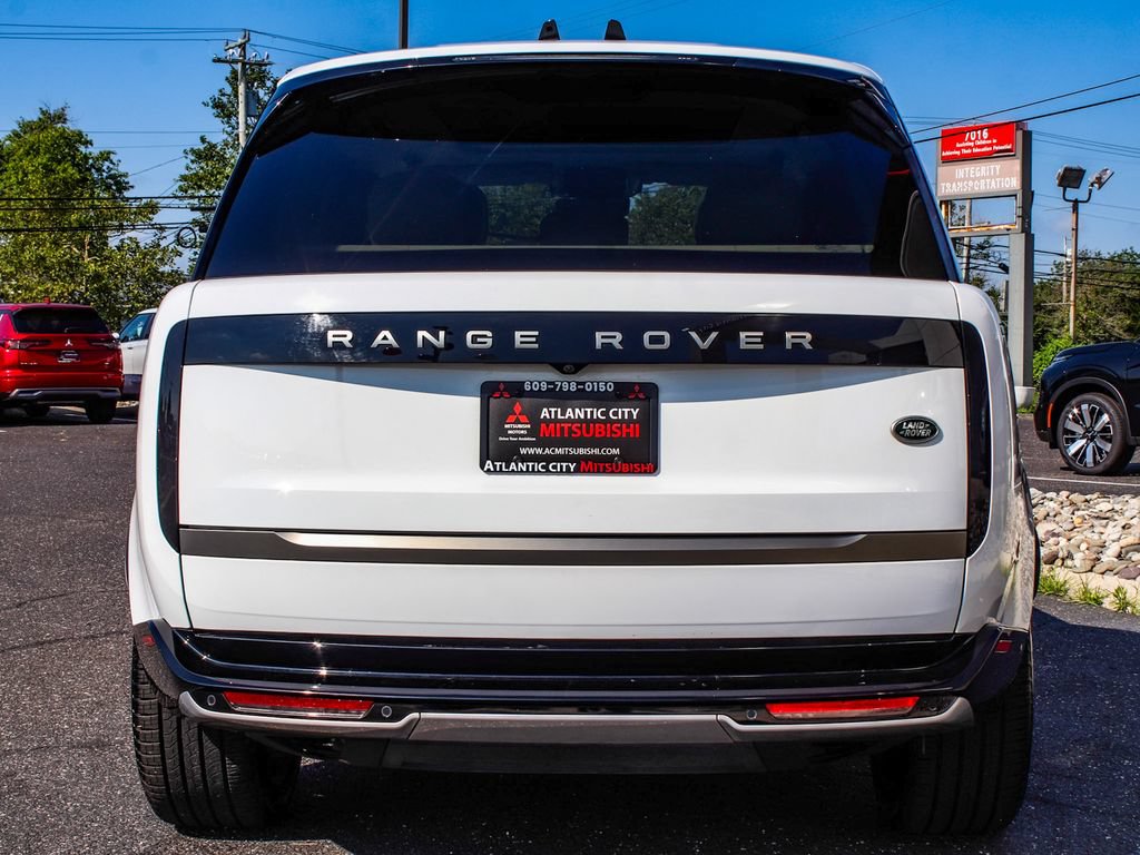Used 2023 Land Rover Range Rover SE AWD/4WD image 5