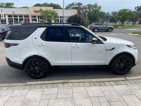 Used 2023 Land Rover Discovery S R-Dynamic AWD/4WD image 6