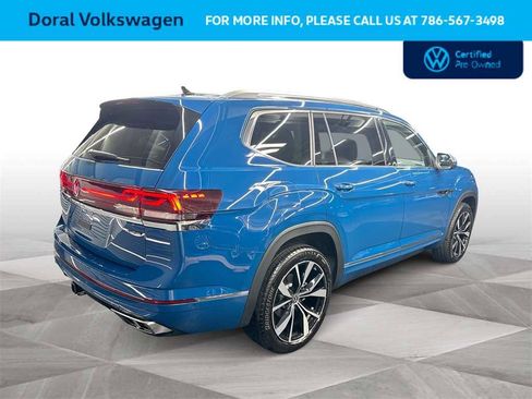 Certified 2025 Volkswagen Atlas SEL Premium R-Line image 8