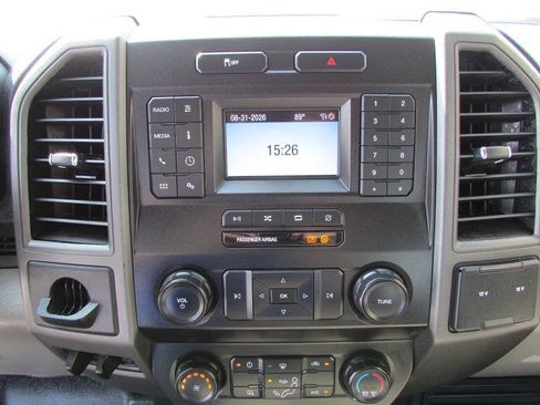 Used 2021 Ford F250 XL w/ Power Equipment Group RWD image 29