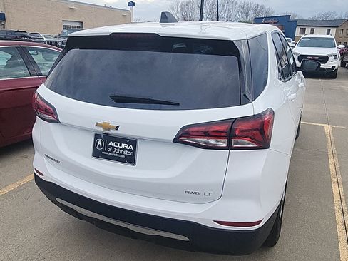 Used 2023 Chevrolet Equinox LT image 6