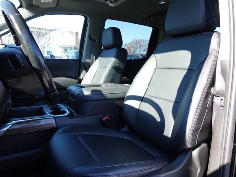 Used 2021 Chevrolet Silverado 1500 RST w/ Convenience Package II image 16