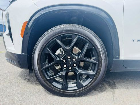 Used 2024 Chevrolet Traverse RS w/ LPO, Floor Liner Package image 47