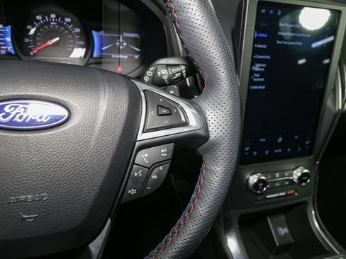 Used 2024 Ford Edge ST w/ Equipment Group 401A AWD/4WD image 32