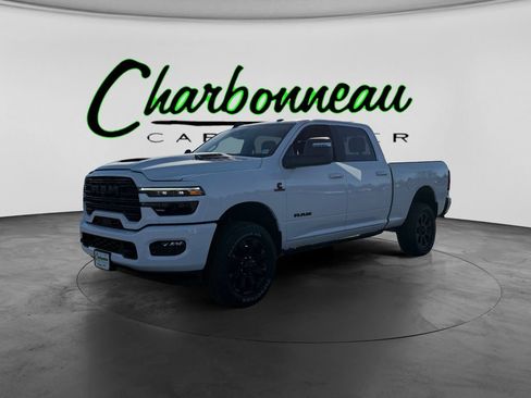 Used 2026 RAM 2500 Laramie AWD/4WD image 1