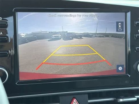 Certified 2022 Hyundai Elantra SEL w/ Convenience Package image 21