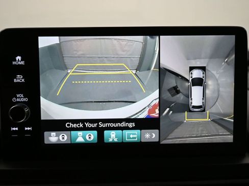 Used 2024 Honda Pilot Elite image 14