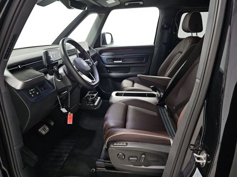 Used 2025 Volkswagen ID. Buzz Pro S image 3