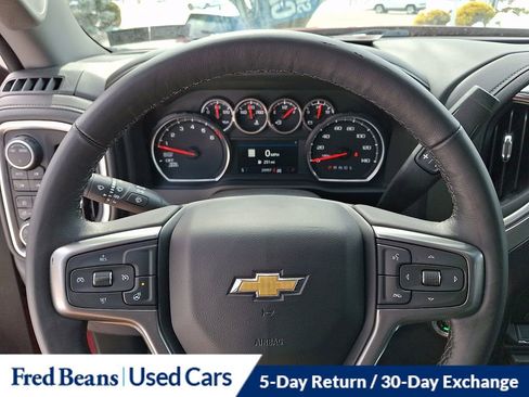 Used 2022 Chevrolet Silverado 1500 LTZ image 22