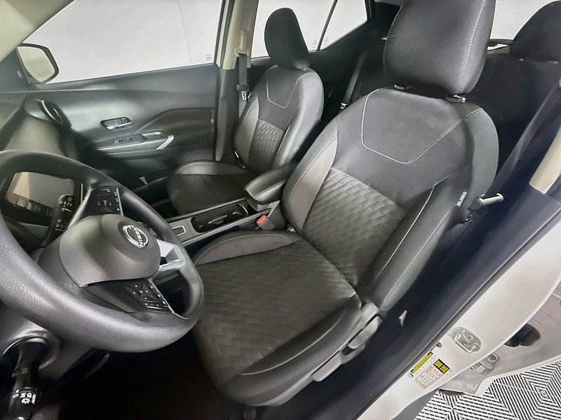 Used 2023 Nissan Kicks SV FWD image 11