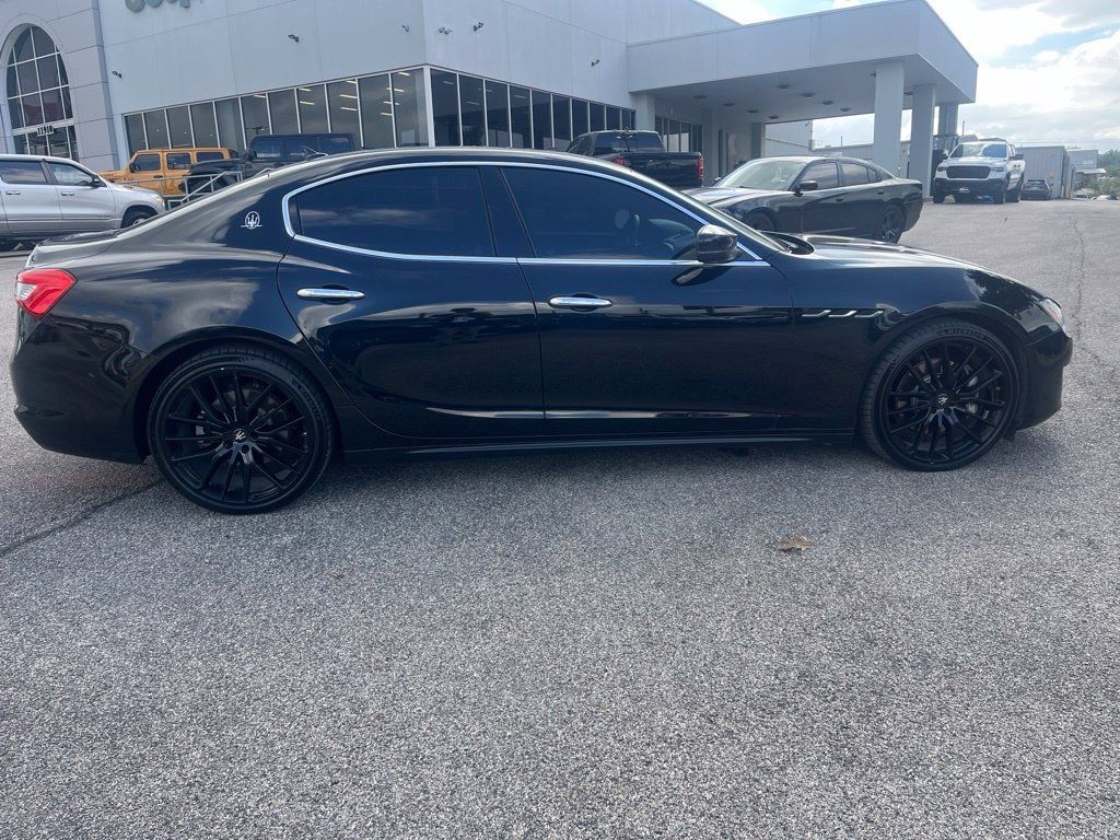 Used 2018 Maserati Ghibli RWD image 8