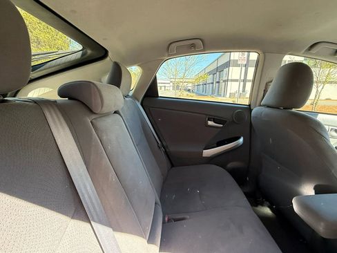 Used 2011 Toyota Prius Three w/ Navigation Pkg FWD image 17