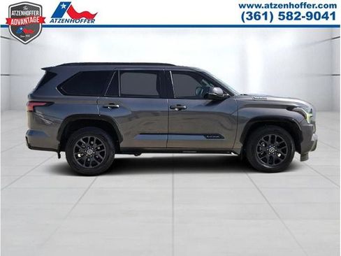 Used 2023 Toyota Sequoia Platinum AWD/4WD image 2