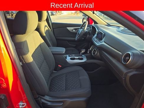 Used 2022 Chevrolet Blazer LT AWD/4WD image 11