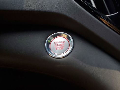 Certified 2025 Acura RDX SH-AWD image 28