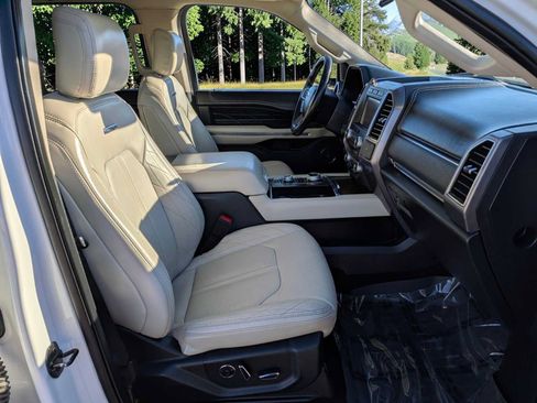 Certified 2020 Ford Expedition Max Platinum AWD/4WD image 17