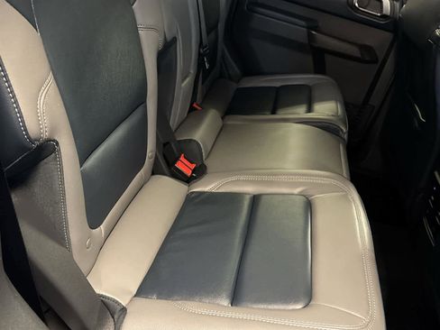 Used 2024 Ford Bronco Outer Banks image 14