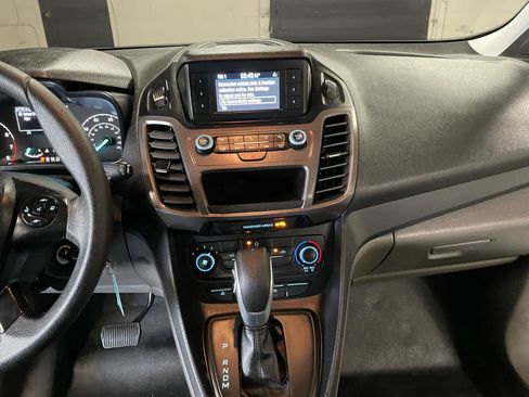 Used 2023 Ford Transit Connect XL FWD image 21