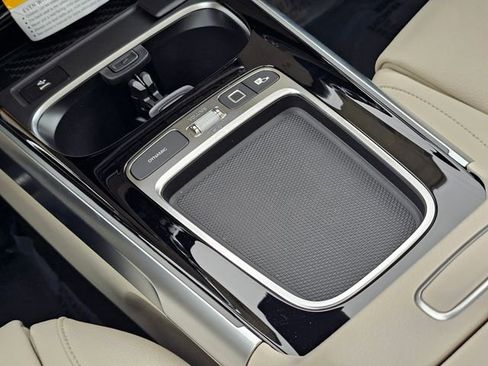 New 2026 Mercedes-Benz GLB 250 4MATIC image 35