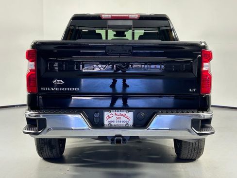 Used 2024 Chevrolet Silverado 1500 LT w/ Leather Package AWD/4WD image 6