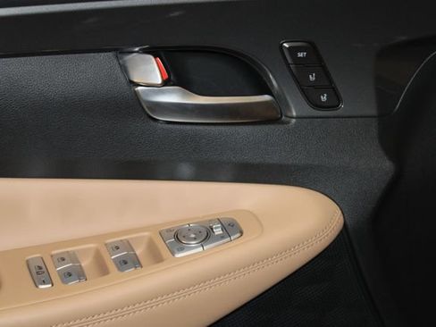 Used 2023 Hyundai Santa Fe Calligraphy FWD image 31