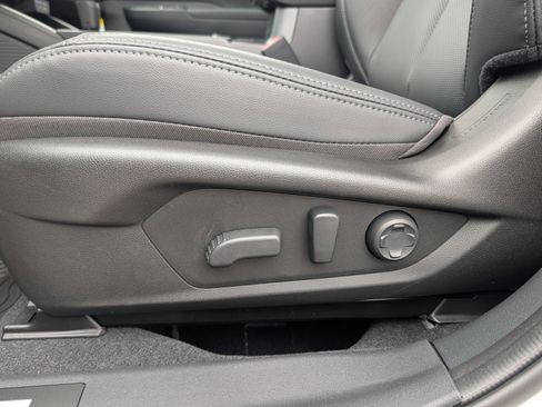 New 2026 Subaru Outback Touring XT AWD/4WD image 9
