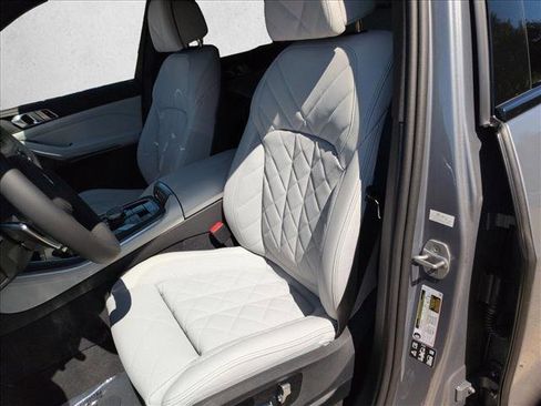 New 2026 BMW X5 xDrive40i image 4