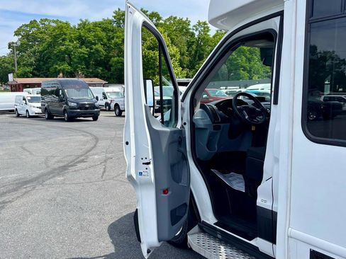 Used 2019 Ford Transit 350 156 DRW w/ Shuttle Bus Prep Package RWD image 17