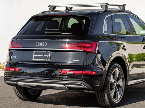 Used 2023 Audi Q5 Premium w/ Premium Plus Package AWD/4WD image 7