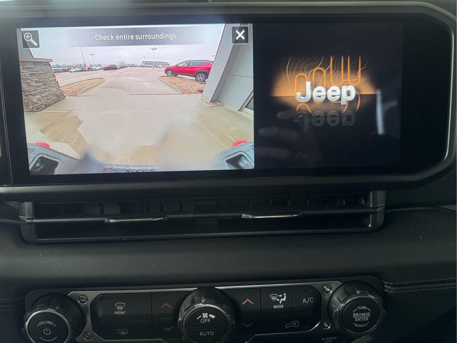 New 2026 Jeep Gladiator Mojave AWD/4WD image 18