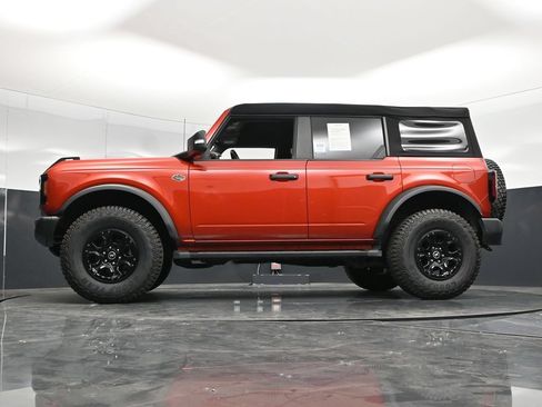 Used 2023 Ford Bronco Wildtrak AWD/4WD image 56