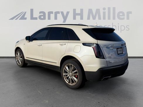 Used 2022 Cadillac XT5 Sportv w/ Technology Package AWD/4WD image 3