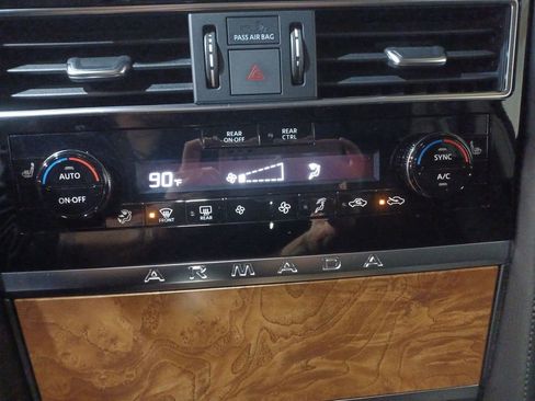 Used 2022 Nissan Armada SL image 17